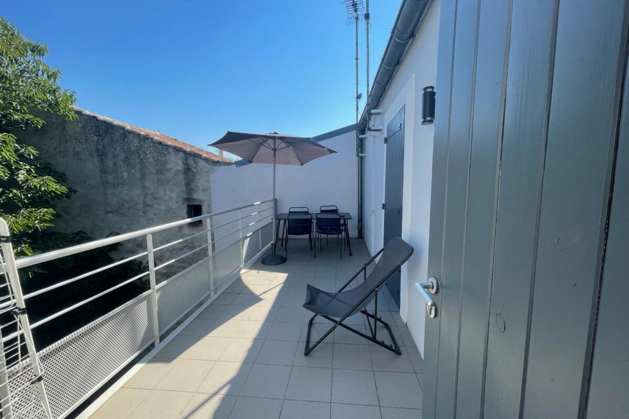 Le Fonctionnel - Grande Terrasse En Plein Centre ! Lägenhet Castelnau-le-Lez Exteriör bild